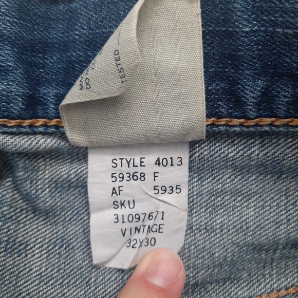 5/$25 Men's Abercrombie & Fitch cut off denim shorts 32 - Picture 4 of 7